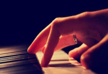 莱斯特城逆转获胜，表现抢眼